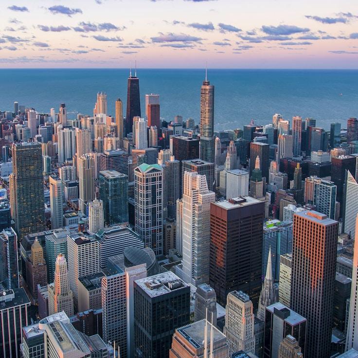 Noor de Vries - Expat family life guide in Netherlands